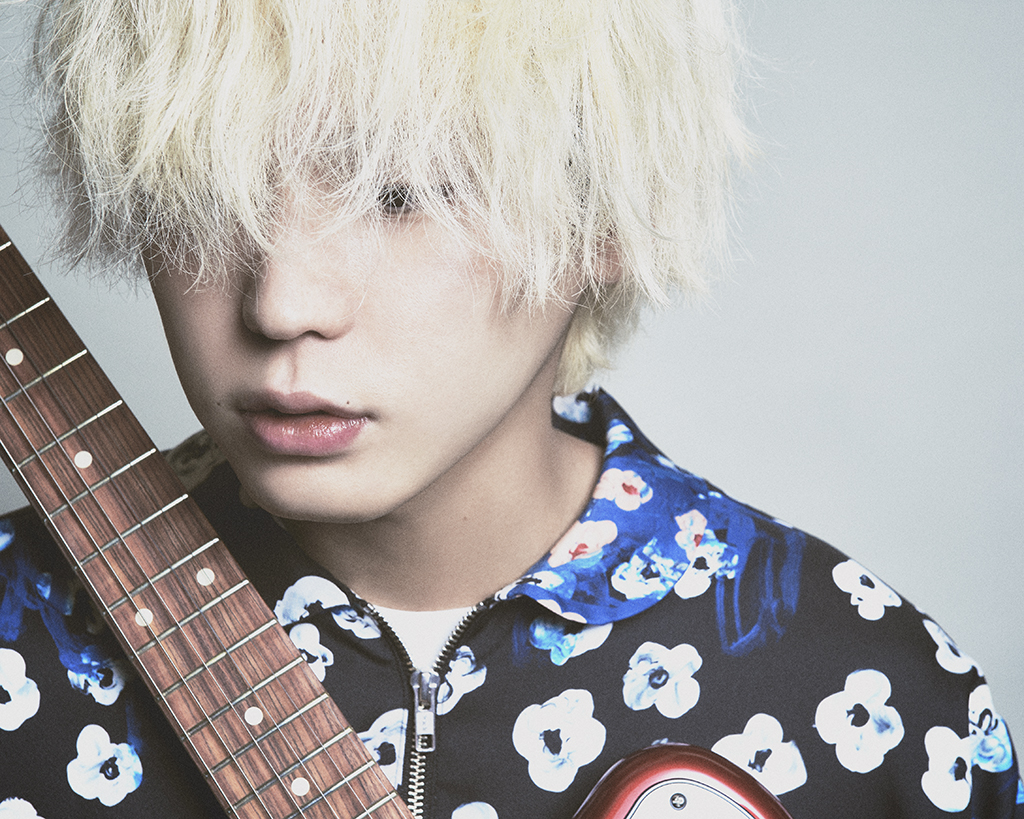 LIFE with Fender | 秋山黄色 - FenderNews