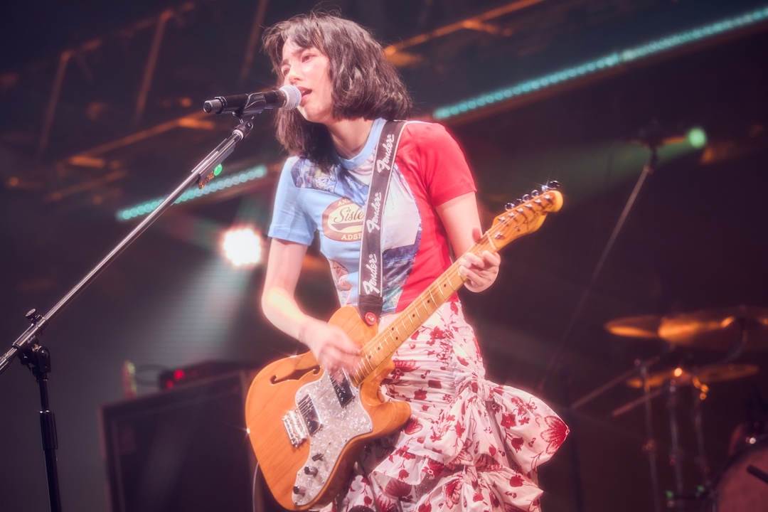 ライブレポート | のん PURSUE TOUR – 最強なんだ!!! - FenderNews