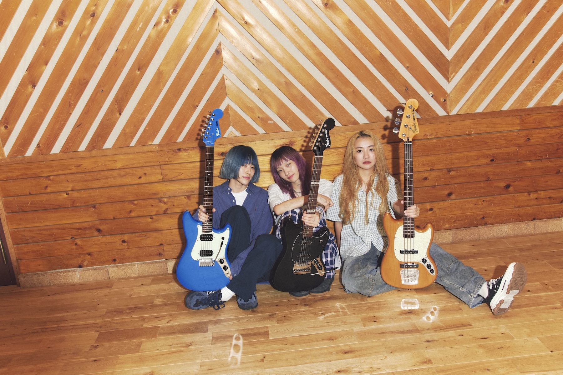 Chilli Beans. 写真集 Signature Model Interview | Chilli Beans. -後編- - FenderNews